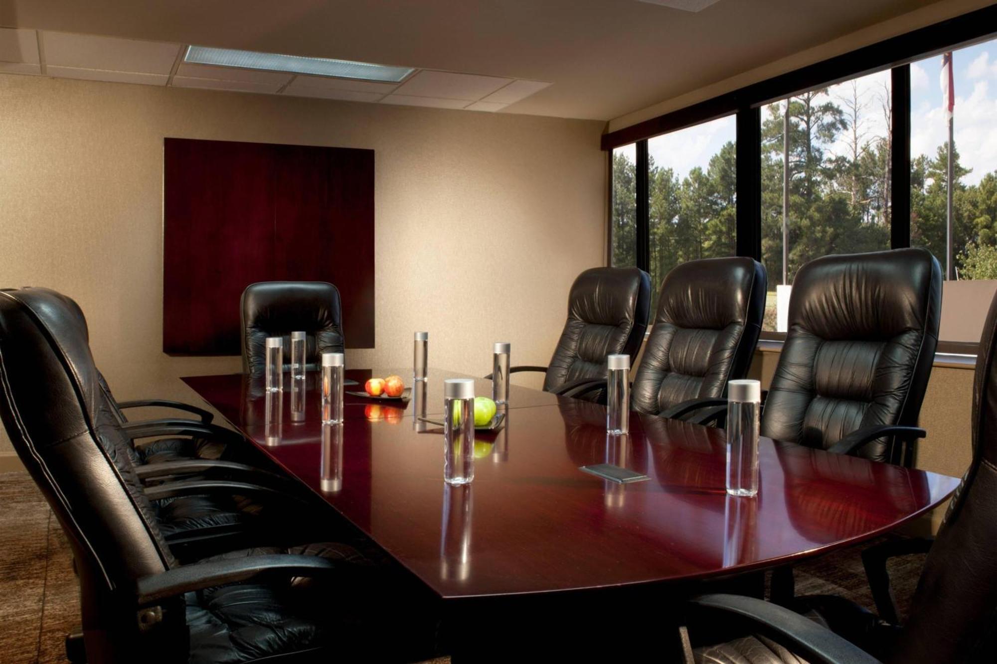ホテル Marriott Raleigh Durham Research Triangle Park Clegg エクステリア 写真