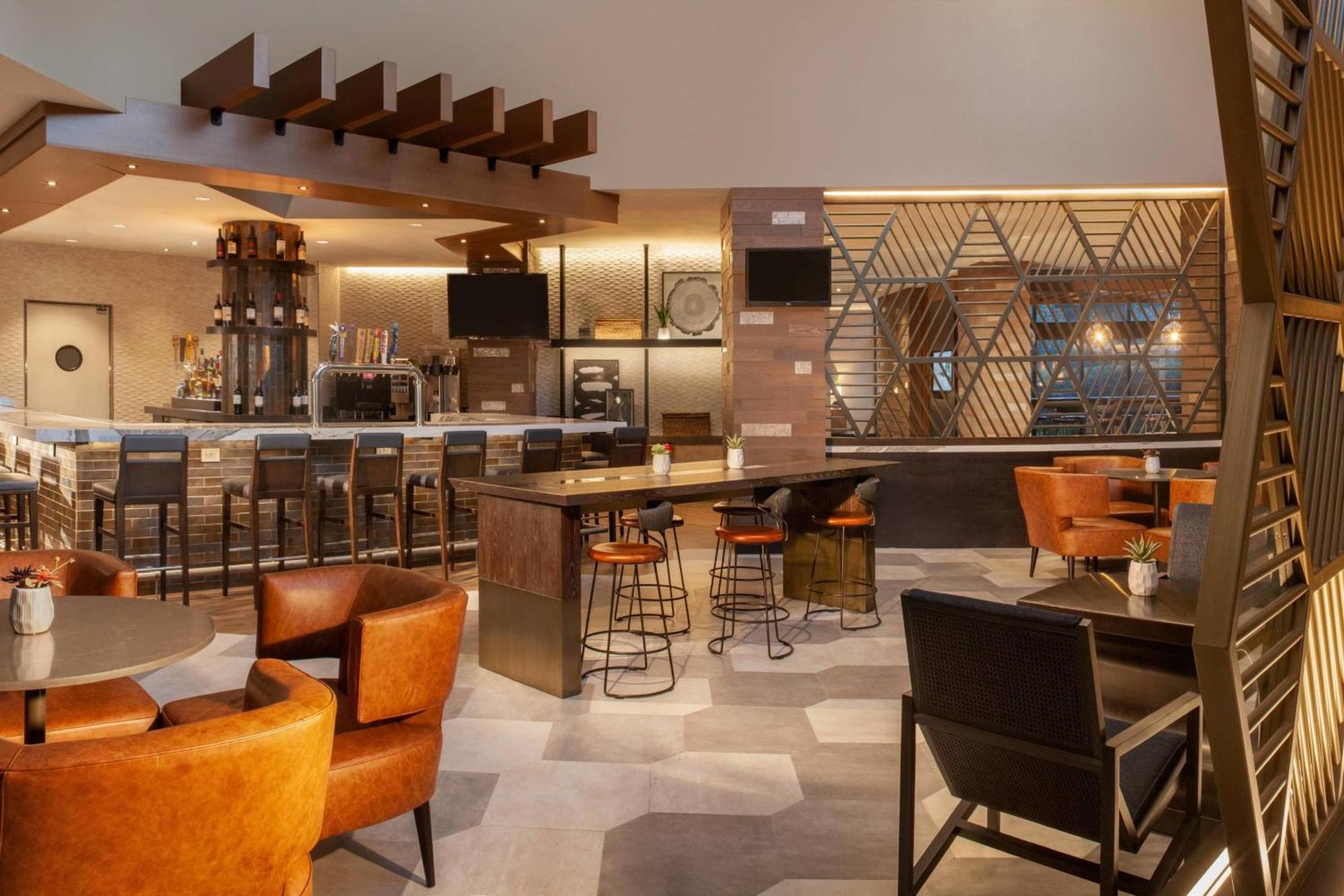 ホテル Marriott Raleigh Durham Research Triangle Park Clegg エクステリア 写真