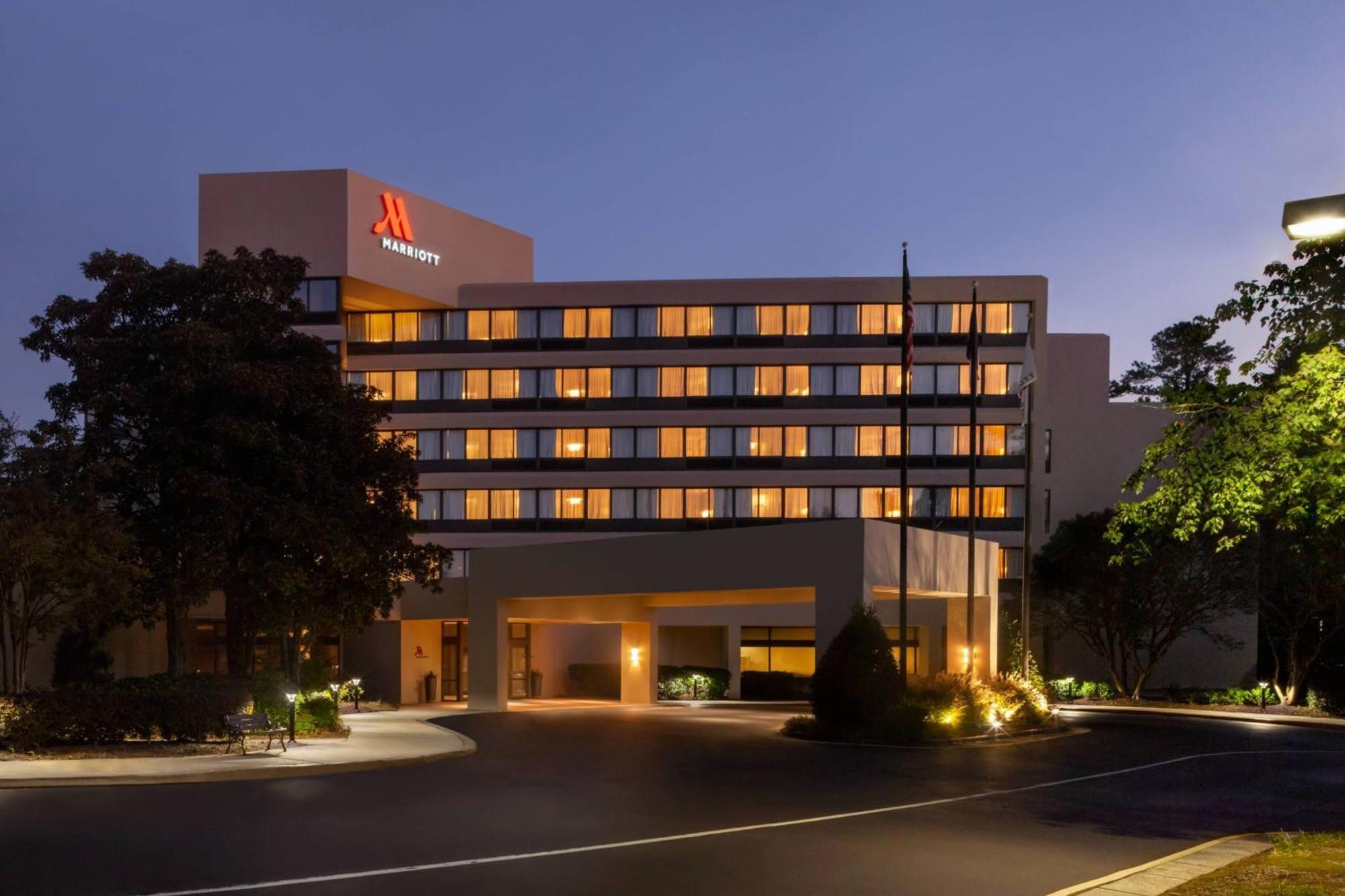 ホテル Marriott Raleigh Durham Research Triangle Park Clegg エクステリア 写真