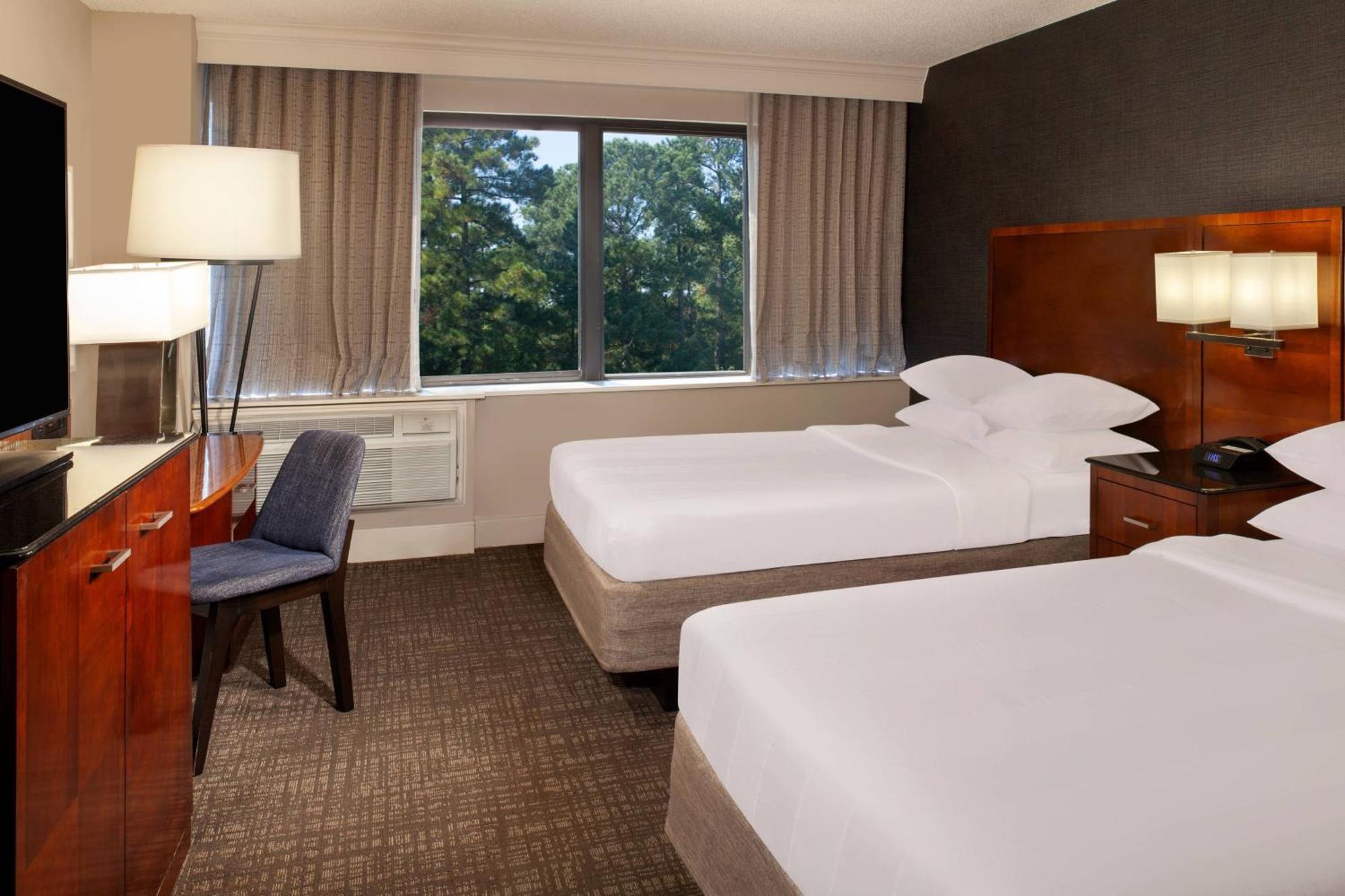 ホテル Marriott Raleigh Durham Research Triangle Park Clegg エクステリア 写真
